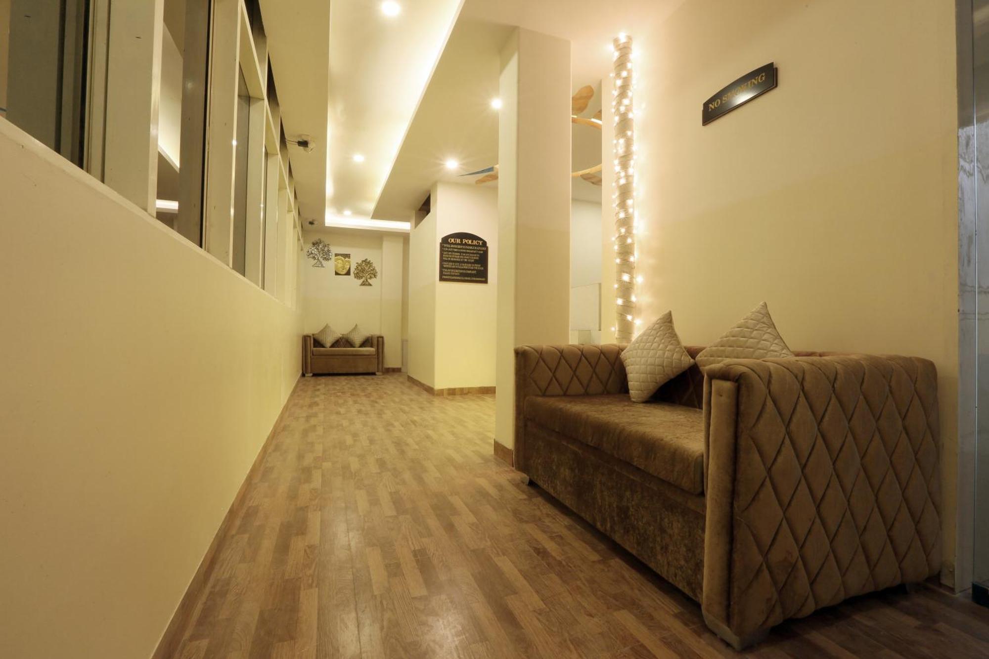 Bed and Breakfast Plazzo Prime Plaza At Delhi Airport Nowe Delhi Zewnętrze zdjęcie